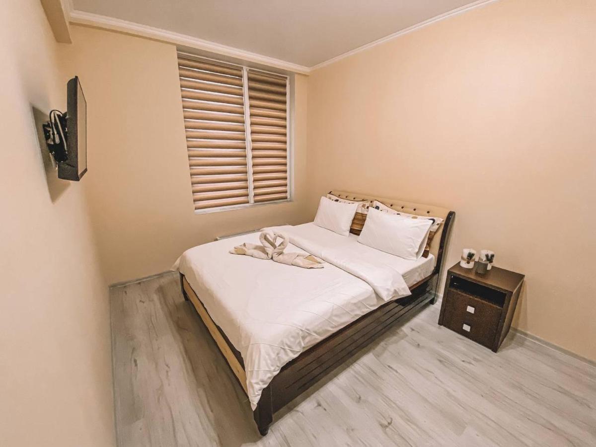 Magic Central Flat Chisinau Ngoại thất bức ảnh